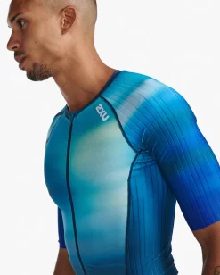 Aero Tri Sleeved Top