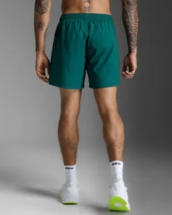Motion 5.5 Inch Shorts